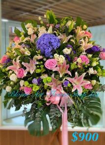Mixed Flower Arrangement - A Standard CODE 21969